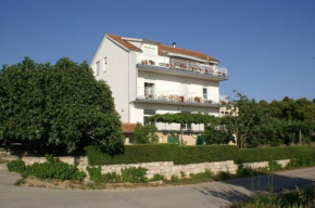 Отель Apartments with a parking space Brodarica, Sibenik - 4239  Бродарица